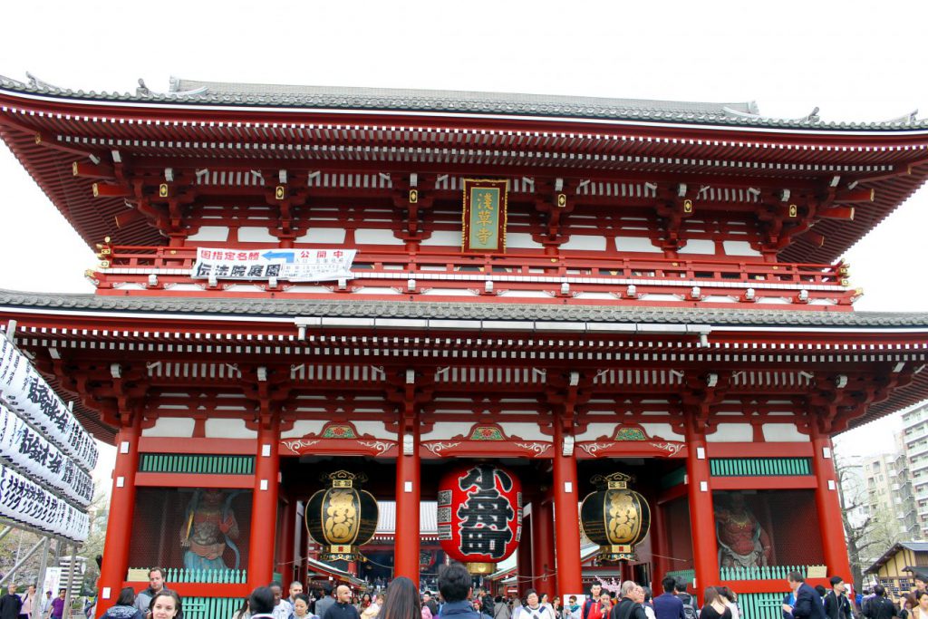 Kaminarimon Sensoji | Footsteps of a Dreamer