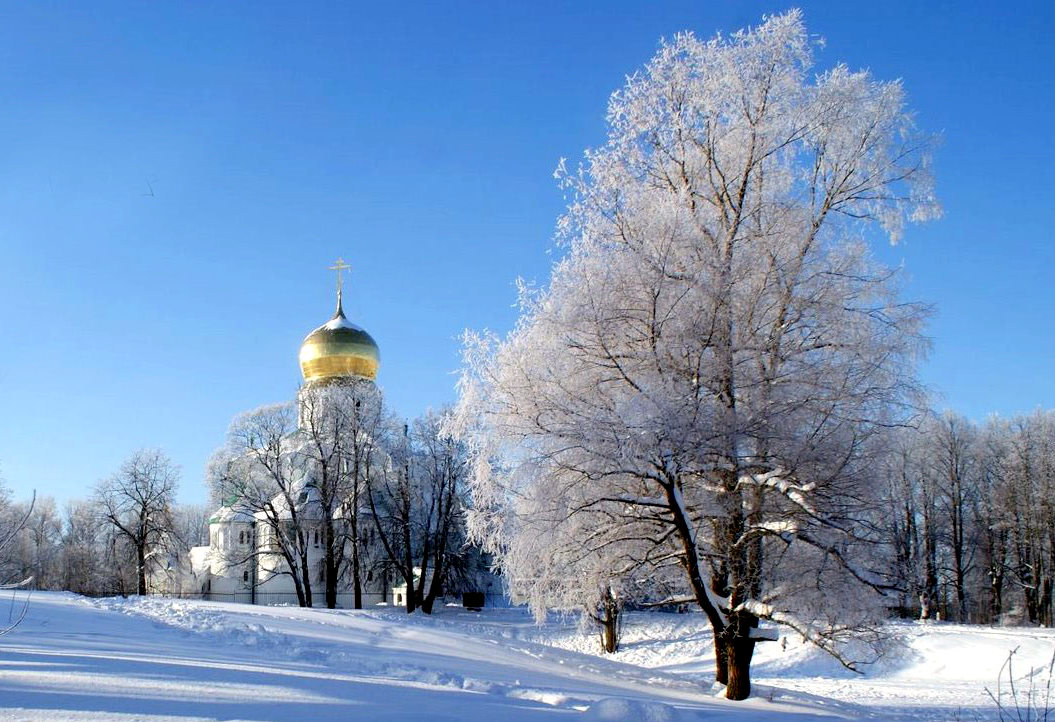 Christmas in Russia - Stingy Nomads