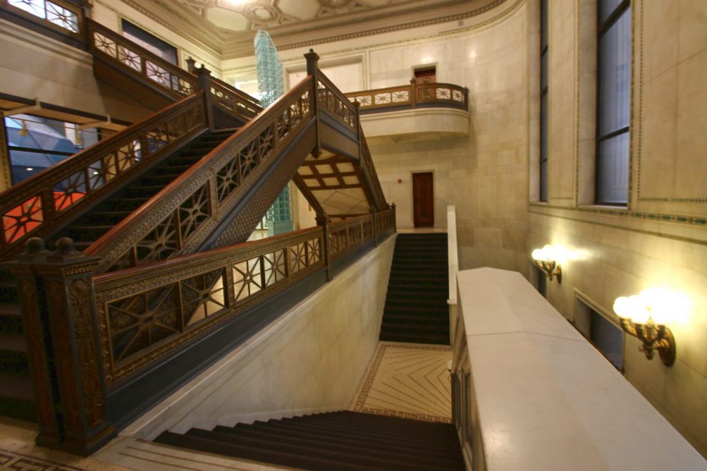 Chicago Cultural Center | Footsteps of a Dreamer