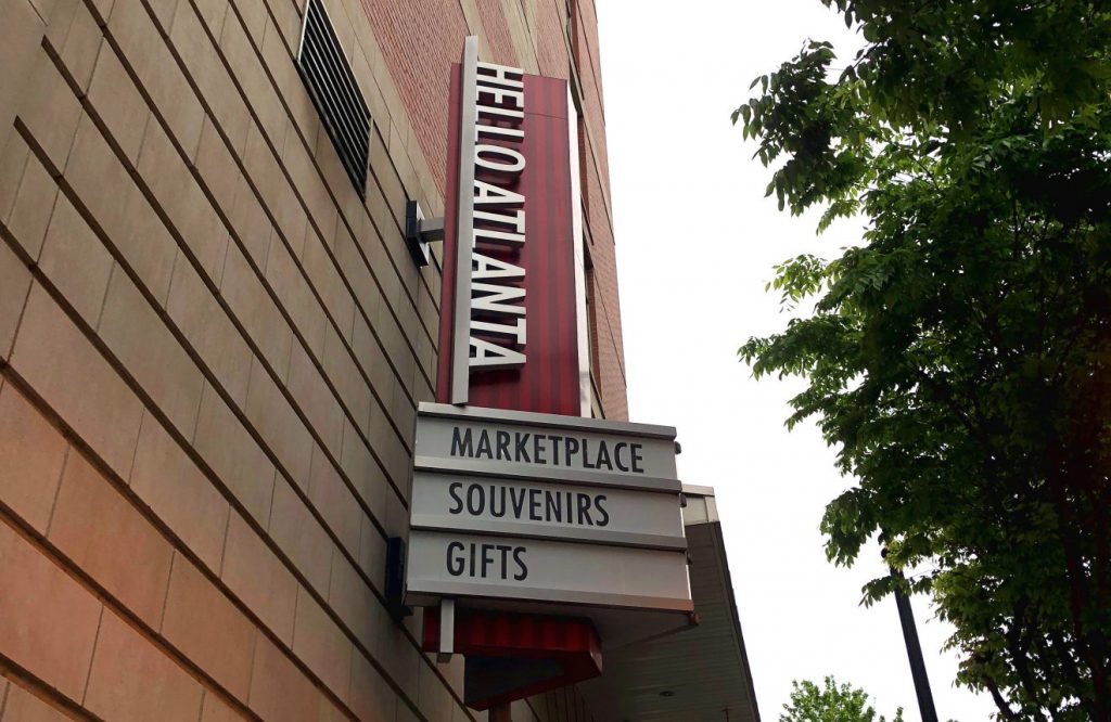 Hello Atlanta Souvenir Shop, Atlanta, Georgia | Footsteps of a Dreamer