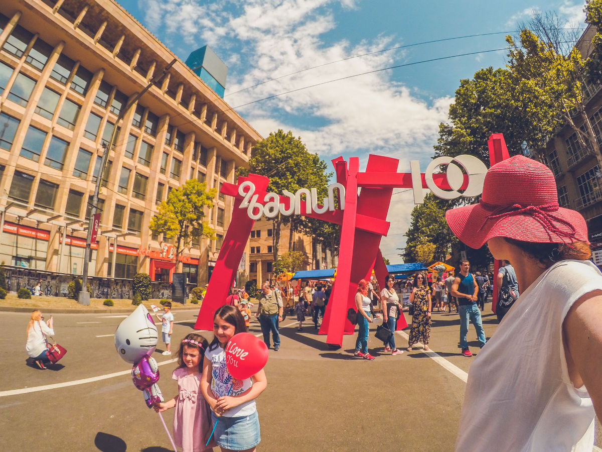 Georgia Independence Day | Footsteps of a Dreamer