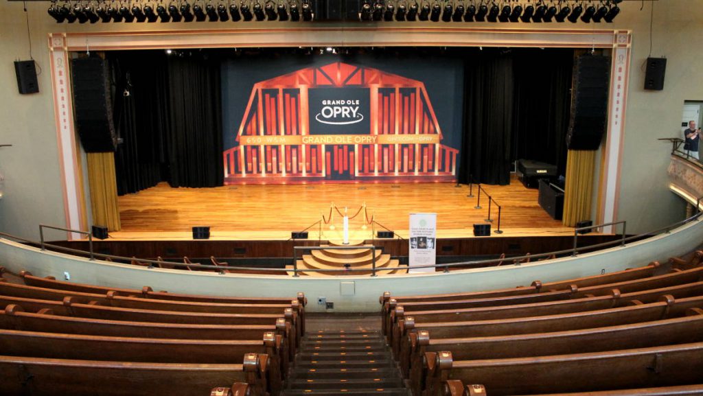 Ryman Theater - Tour | Footsteps of a Dreamer