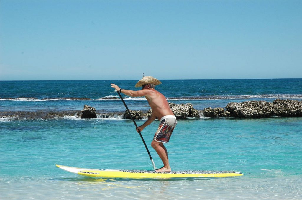 Standup Paddle-Boarding Maui Hawaii | Footsteps of a Dreamer