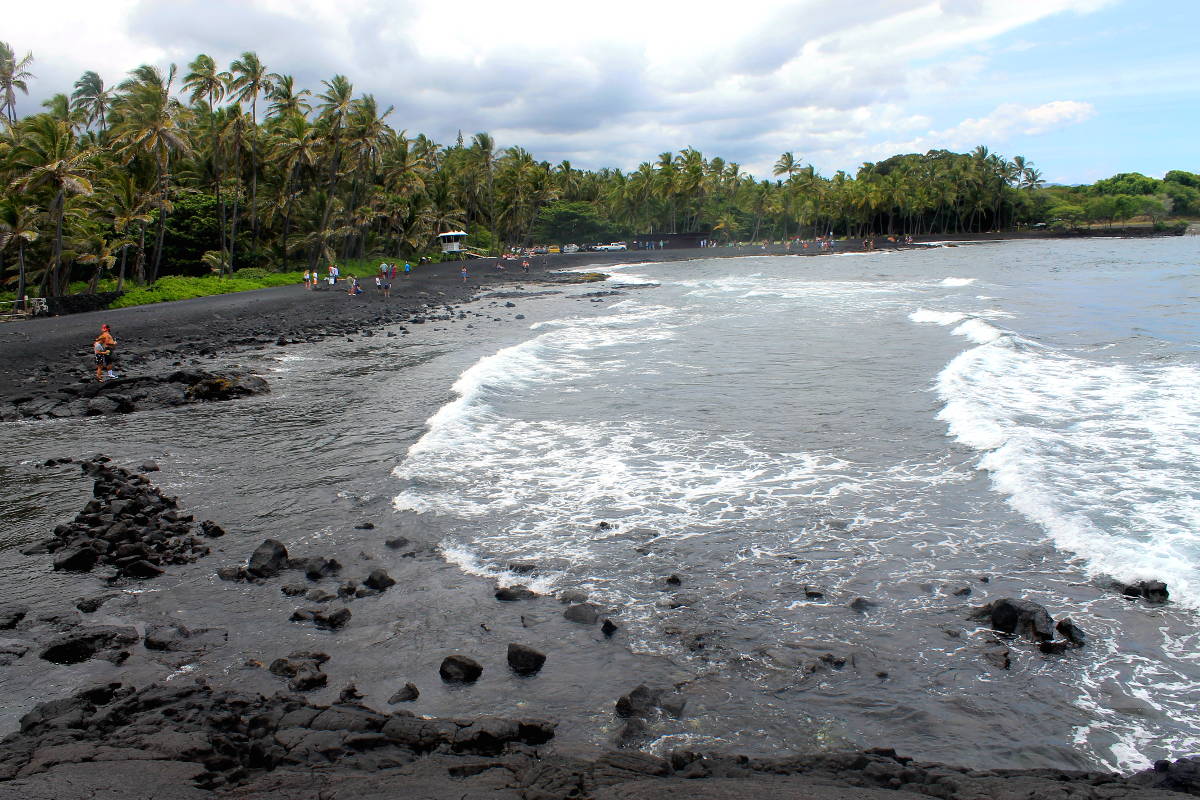 Punalu'u Black Sand Beach